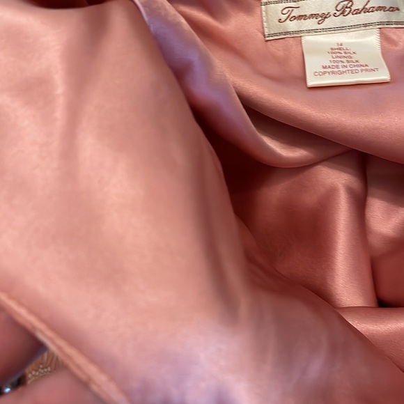 100% Silk Tommy Bahama dress - Picture 9 of 12